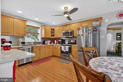 109 E Mill Road, Maple Shade, NJ 08052 - Photo 15