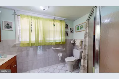 28 Washington Avenue, Edgewater Park, NJ 08010 - Photo 11