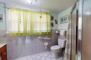 28 Washington Ave, Beverly, NJ 08010 - Photo 11