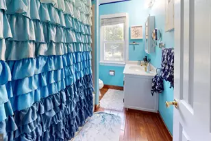 28 Washington Ave, Beverly, NJ 08010 - Photo 9