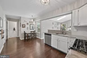11 Amberfield Dr, Delran, NJ 08075 - Photo 9
