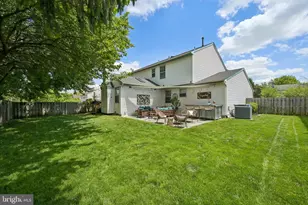 11 Amberfield Dr, Delran, NJ 08075 - Photo 27