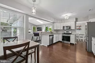 11 Amberfield Dr, Delran, NJ 08075 - Photo 11