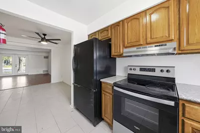 1294 Cooper Street #E9, Edgewater Park, NJ 08010 - Photo 7