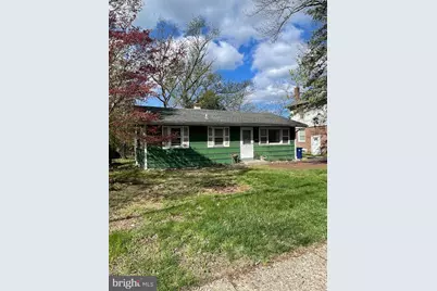 12 S Lenola Road, Moorestown, NJ 08057 - Photo 1