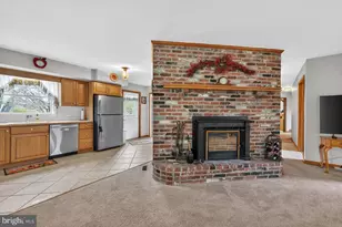 158 Chesterfield Georgetown Rd, Chesterfield, NJ 08515 - Photo 11