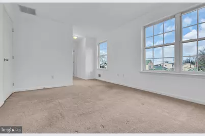 723 Woodland Avenue, Burlington, NJ 08016 - Photo 41