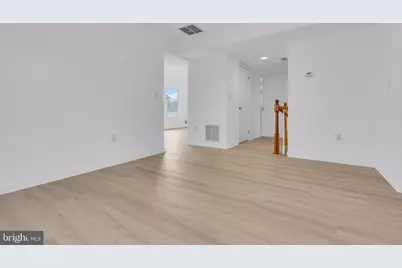 723 Woodland Avenue, Burlington, NJ 08016 - Photo 13