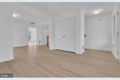 723 Woodland Avenue, Burlington, NJ 08016 - Photo 9