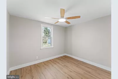 204 E Mill Road, Maple Shade, NJ 08052 - Photo 13