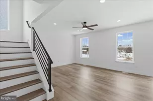 918 Olive St, Burlington, NJ 08016 - Photo 7