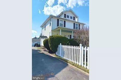 8 Illinois Avenue, Burlington, NJ 08016 - Photo 3