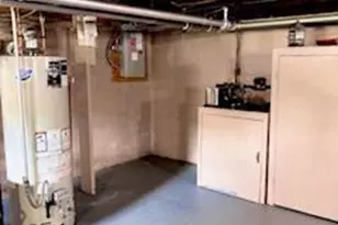 8 Illinois Ave, Burlington, NJ 08016 - Photo 25