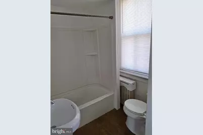 212 E Broad Street #2, Burlington, NJ 08016 - Photo 7