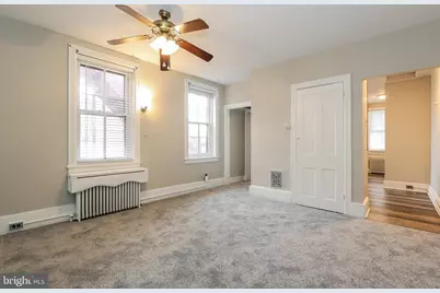 212 E Broad Street #2, Burlington, NJ 08016 - Photo 5