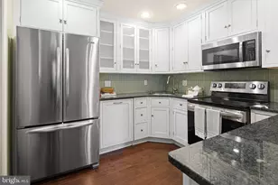 24 W Bluebell Ln, Mount Laurel, NJ 08054 - Photo 7