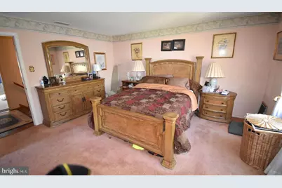 333 E Pearl Street #9, Burlington, NJ 08016 - Photo 17