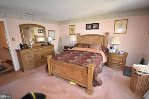 333 E Pearl St, Burlington, NJ 08016 - Photo 17