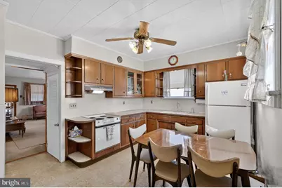 144 Farner Avenue, Burlington, NJ 08016 - Photo 5