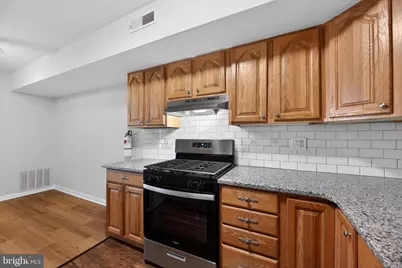 411 Stiles Avenue #B-11, Maple Shade, NJ 08052 - Photo 11