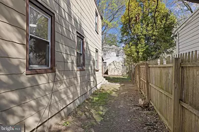 65 Mary Street, Bordentown, NJ 08505 - Photo 31