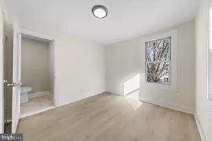 65 Mary St, Bordentown, NJ 08505 - Photo 13