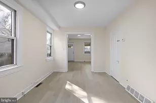 65 Mary St, Bordentown, NJ 08505 - Photo 23