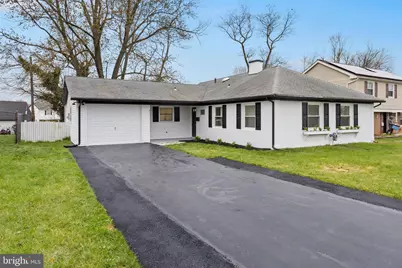 31 Medley Lane, Willingboro, NJ 08046 - Photo 1