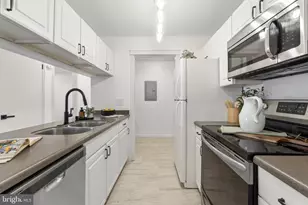 903 Lindsey Ct, Marlton, NJ 08053 - Photo 13