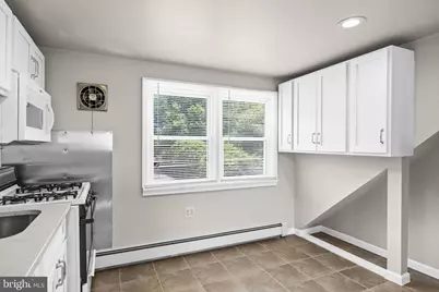 733 N Forklanding Road #FLOOR 2, Maple Shade, NJ 08052 - Photo 9