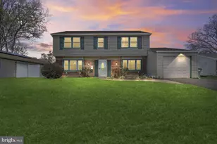 70 Harrington Cir, Willingboro, NJ 08046 - Photo 1