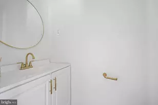 70 Harrington Cir, Willingboro, NJ 08046 - Photo 15