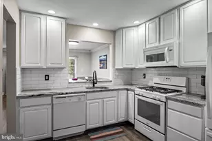 7403 Baltimore Dr, Marlton, NJ 08053 - Photo 11