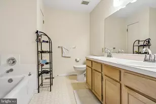 19 Regency Ct, Marlton, NJ 08053 - Photo 19