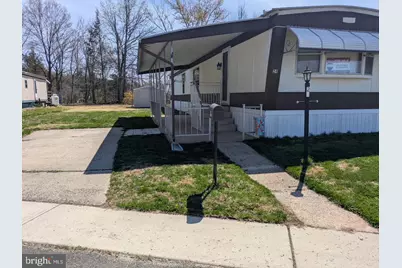24 Lakeshore Drive, Southampton, NJ 08088 - Photo 1