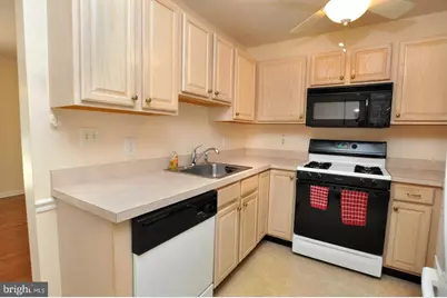 701 Sweetwater Drive, Cinnaminson, NJ 08077 - Photo 5