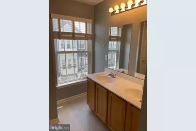 8 Swan, Delran, NJ 08075 - Photo 11