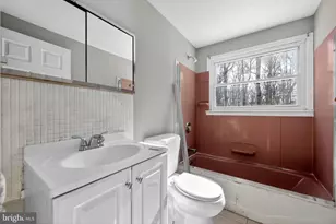 17 Bonnie Ln, Willingboro, NJ 08046 - Photo 11