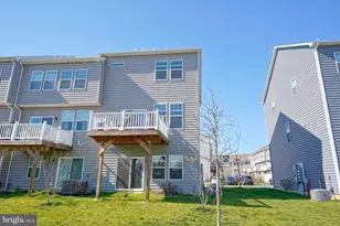 15 Turin Wy, Mount Laurel, NJ 08054 - Photo 3