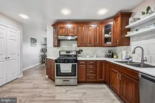 250 College Dr, Pemberton, NJ 08068 - Photo 9