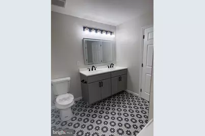 7 Chapel Hill Road, Mount Laurel, NJ 08054 - Photo 15