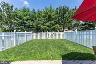 81 Hearthstone Ln, Marlton, NJ 08053 - Photo 9