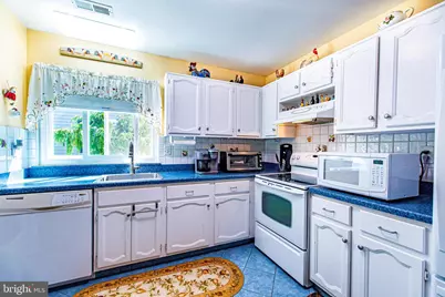 20 Cotherstone Drive, Southampton, NJ 08088 - Photo 7