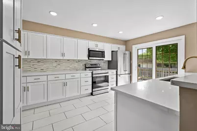 122 Oxford Place, Mount Laurel, NJ 08054 - Photo 9