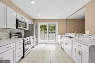 122 Oxford Pl, Mount Laurel, NJ 08054 - Photo 11