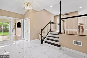 122 Oxford Pl, Mount Laurel, NJ 08054 - Photo 3