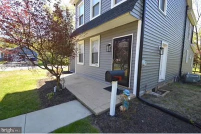 188 Church Street E, Beverly, NJ 08010 - Photo 3