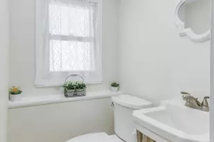 501 E Franklin Ave, Edgewater Park, NJ 08010 - Photo 7