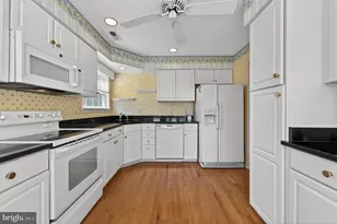 152 Indigo Dr, Mount Laurel, NJ 08054 - Photo 7