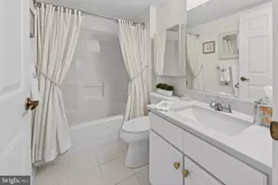152 Indigo Dr, Mount Laurel, NJ 08054 - Photo 23